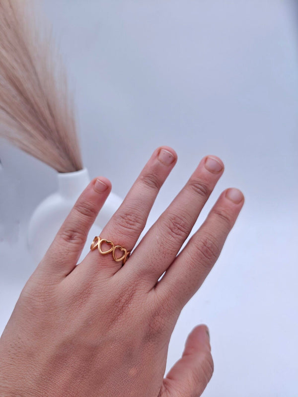 Heart Loop Ring